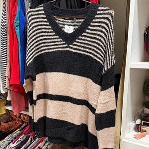 Doe & Rae Black and Cream Striped V-Neck Sweater